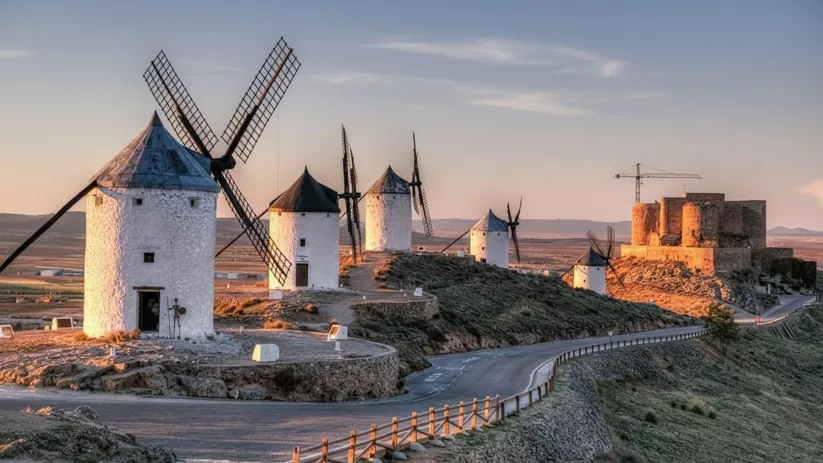 Molinos de consuegra, escapada a pocos kilometros de madrid